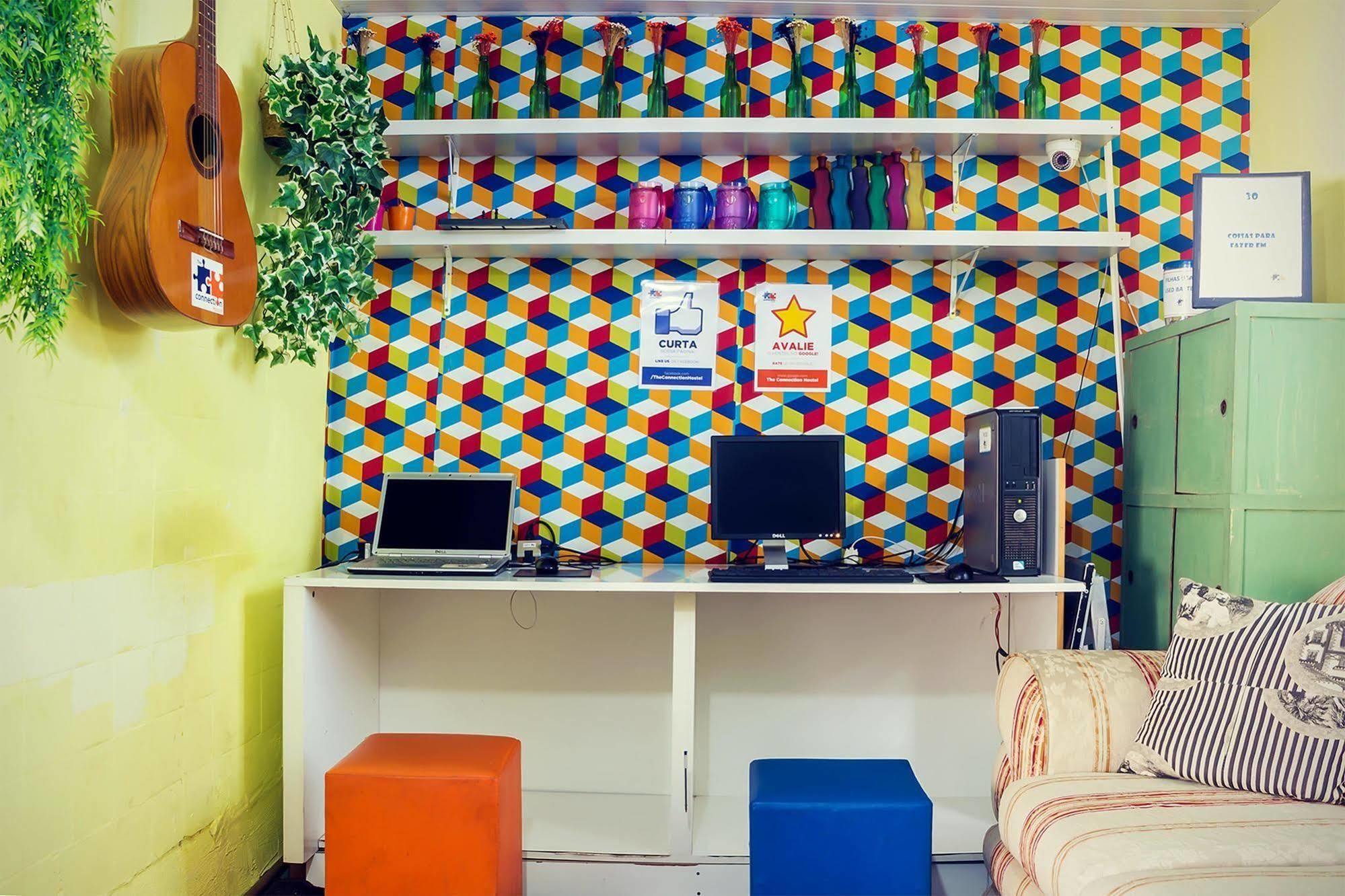 The Connection Hostal
