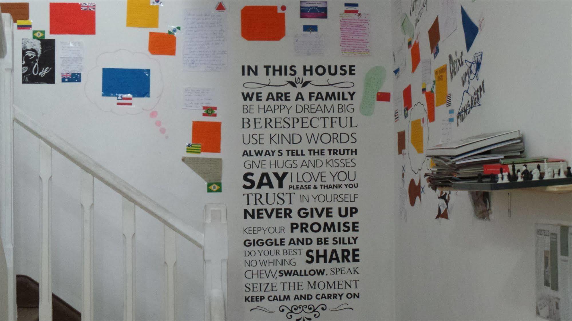 The Connection Hostal